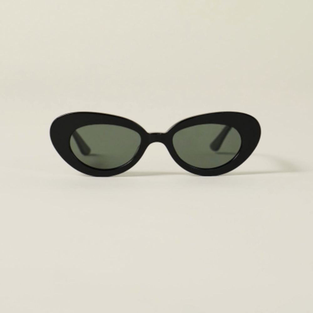 ISO BLACK LOLITA/GRACE 1 SUNGLASSES